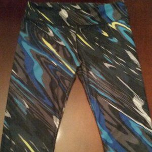 Fabletics multicolour capri athleisure workout tights
